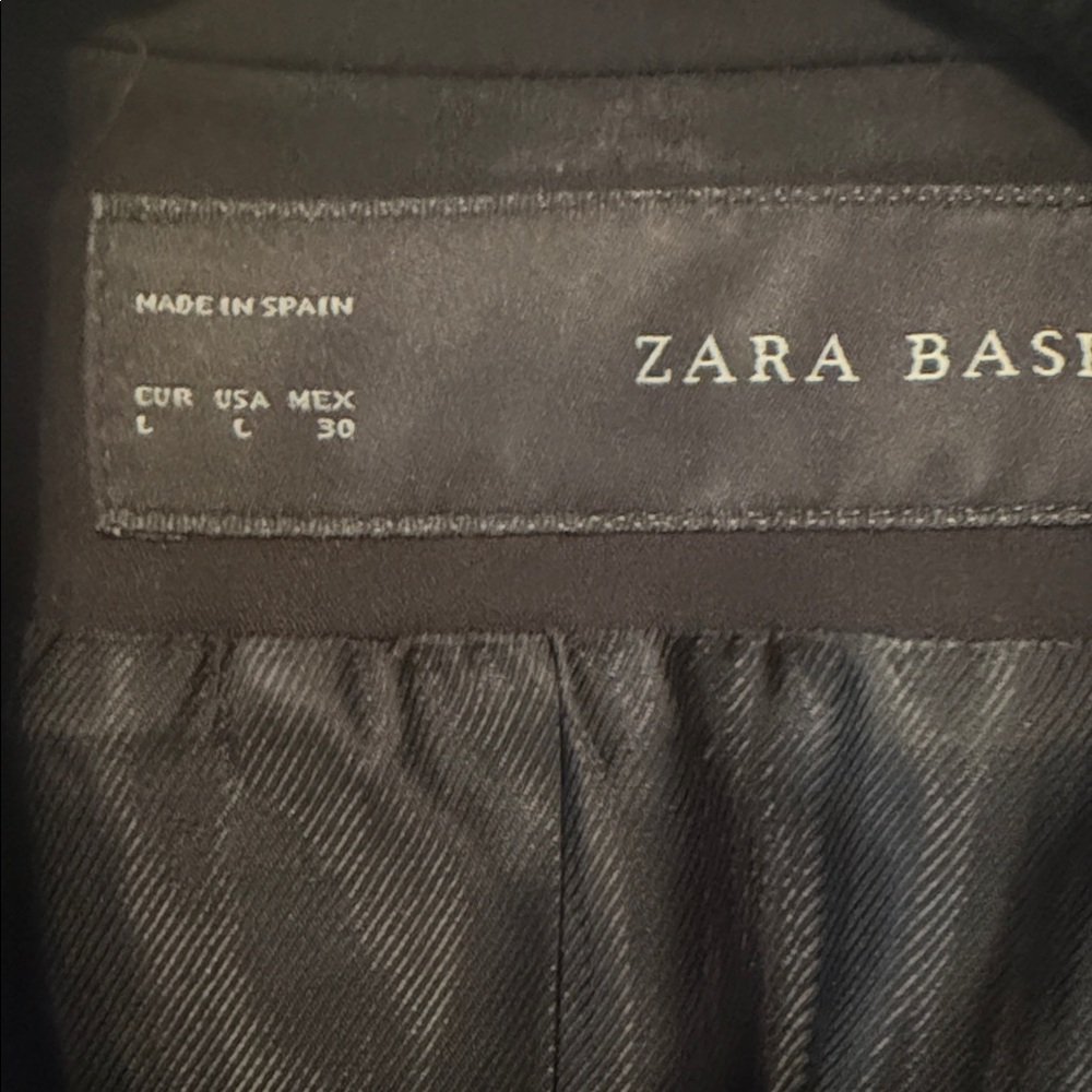 Zara Black Single-Button Blazer with Stud Embellished Cuffs - Picture 3 of 12